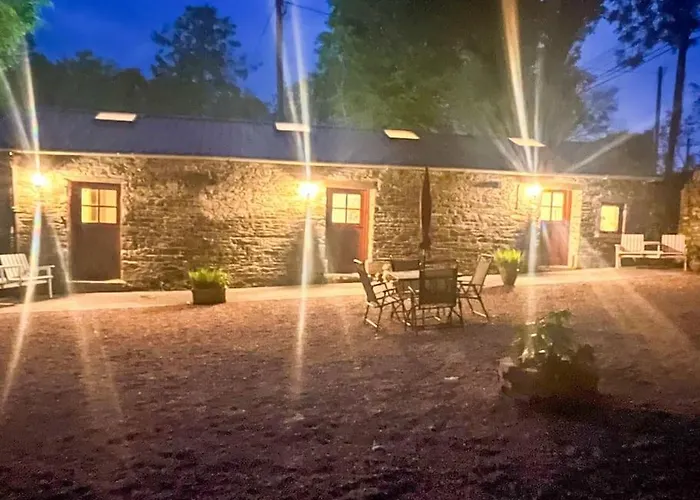 Linden Lodge